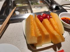 -海底捞火锅鲜切牛肉主题店(长寿路店)
