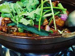 -胡须佬鸡煲四季火锅(龙珠大道店)