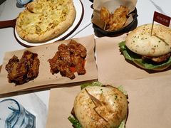 -必胜客(松雷店)