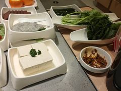 -海底捞火锅(奉化银泰店)