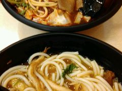 -鑫花溪牛肉米粉(凤凰街创始总店)