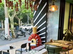 -SHADOWS•Bistro&Eatery(安福路店)
