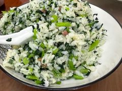 -胡子饮食店
