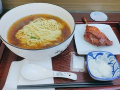 -百年老字号·观振兴蟹黄面·三虾面·苏式面(观前街富仁坊巷店)