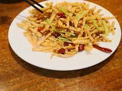 -鑫小城故事·藕汤·家常菜(台北一路总店)