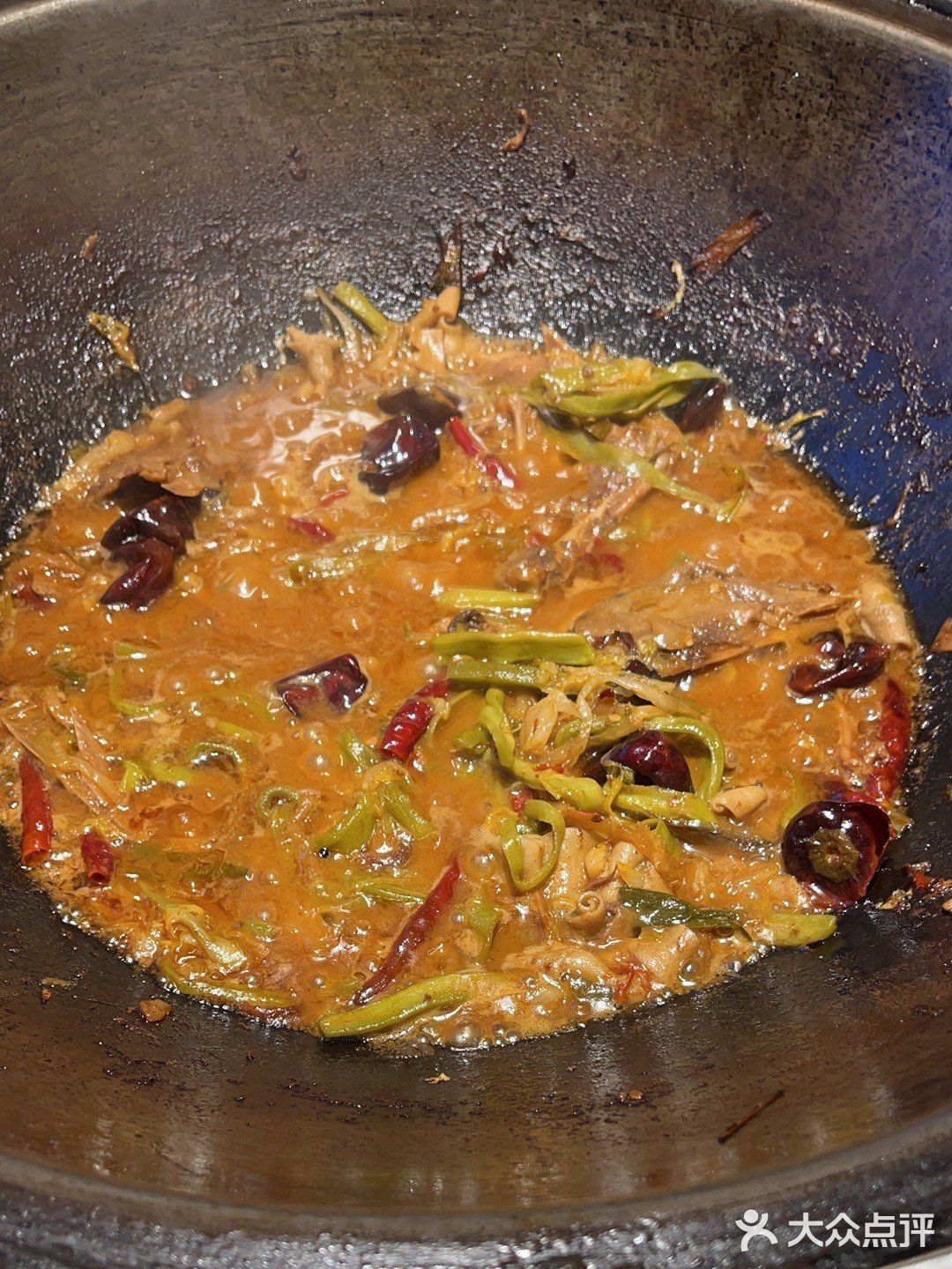 以前要吃姚稷铁锅炖大鹅都是要做好心理建设的🔥