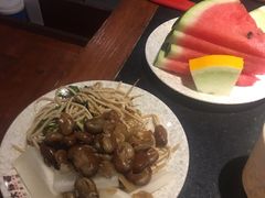 -周周有辣火锅馆(玖耀里店)