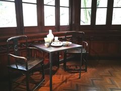 -Nathalie Djurberg与Hans Berg“牛皮纸包裹的月亮”-Prada荣宅当季展览