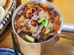 -包整·丝娃娃(一览甲秀楼风景店)