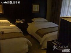 iphone_upload_pic-南桥绿地铂骊酒店