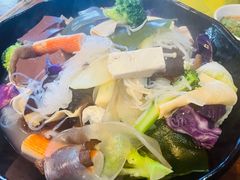 -万记麻辣烫国展总店