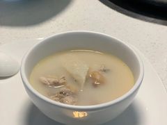 -煲王粤菜餐厅(中侨中心店)