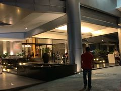 -曼谷湄南河畔华美达广场酒店