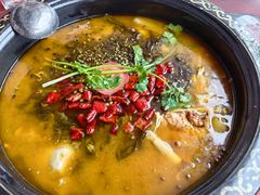 -符缸酸菜鸡(华阳店)