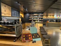 -星巴克臻选(国贸商城首店)