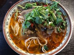 -八一路好吃街(雨田商务大厦店)