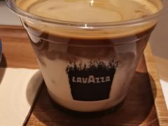 -LAVAZZA拉瓦萨咖啡(中航城君尚购物中心店)