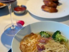 -MONICH牛排融合餐厅(和义大道购物中心店)