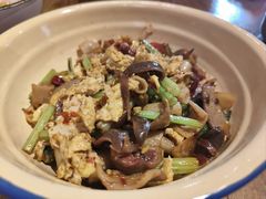 -兔槽江湖菜·重庆璧山兔(水围店)