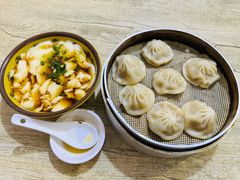 鲜肉小笼包-杭州特色小吃(银桂路店)