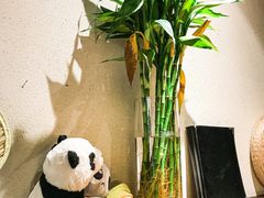 -八月美食小馆(银泰城总店)