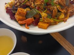 -拿渡·水煮鱼麻辣香锅(王府井奥莱·香江小镇店)