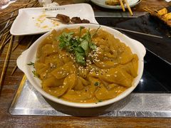 麻酱拉皮-小俩口烧烤东北菜(双井店)