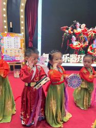 -奈尔宝家庭中心·亲子餐厅(鄞州万达店)