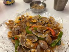 时椒炒花蛤-白仁仔· 活烤海鲜 宵夜(豫园店)