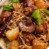 这是我吃过我妈最好吃的黄焖鸡做法了吧！！