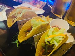 -鲨鱼美式餐厅酒吧Sharky