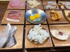 -银米·云南传统过桥米线(双廊黑金冠店)