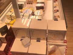 -好利来(中东店)