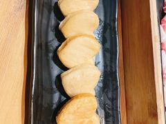 -湊湊火锅·茶憩(杭州湖滨银泰in77店)