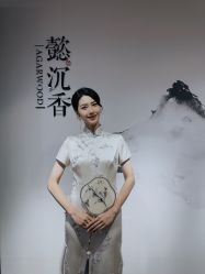 -懿沉香中式嫁衣礼服秀禾服龙凤褂马来褂旗袍总店