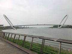 -南京眼步行桥