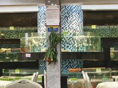 -鹏城人家海鲜酒家·23年老字号(较场尾店)