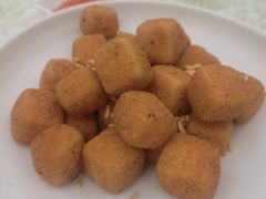 -大树餐厅(环球港店)
