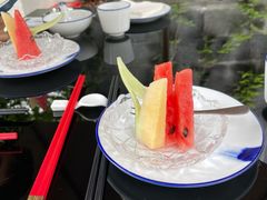 餐前小水果-夜宴江景餐厅