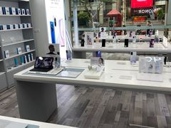 -荣耀授权专卖店(黄浦浙江中路店)