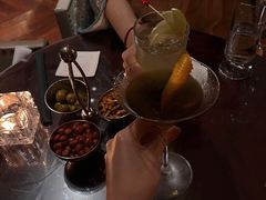 -LONG BAR 廊吧(外滩华尔道夫酒店)