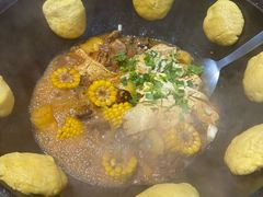 -袁小二大东北铁锅炖(吉祥村总部)