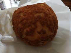 酥皮香草泡芙-西树泡芙(蓝色港湾店)