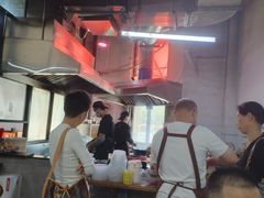 -何永光123鲜牛肉馆(1号店)