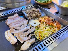 猪颈肉-香猪坊(远洋未来店)