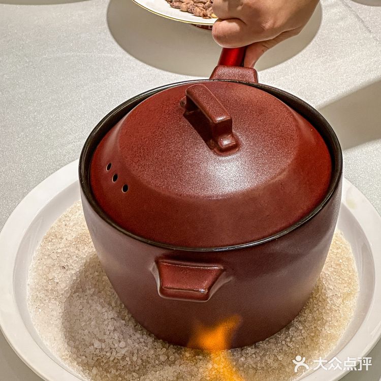 限时赏味‼️赴一场松茸河豚宴㊙️感受山川河海的美味