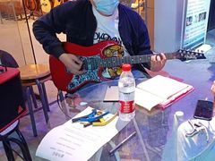 -旅程琴行吉他培训·吉他专卖