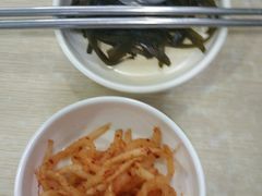 -拌来拌去石鍋拌飯(文鼎店)