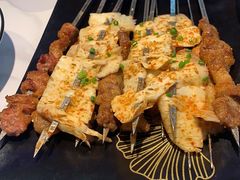 -钳小柒·小龙虾蓝龙王烧烤夜宵(长寿路店)
