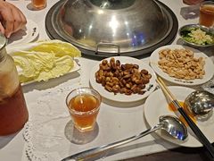 -咱屯子铁锅炖直营店(保利店)